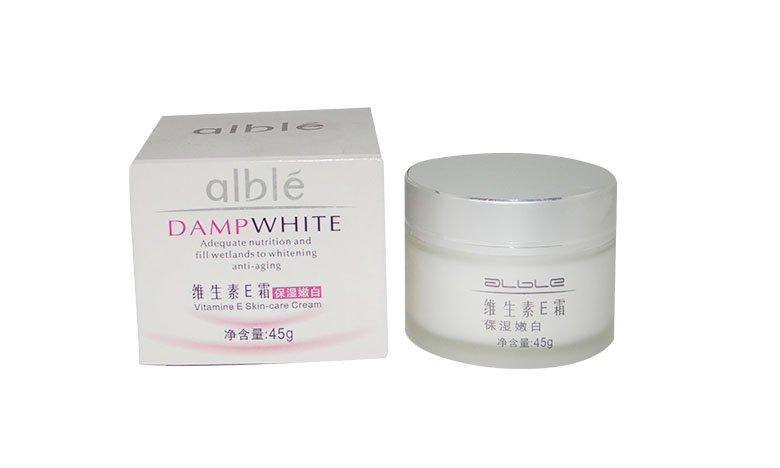 保濕嫩白維生素E霜加工